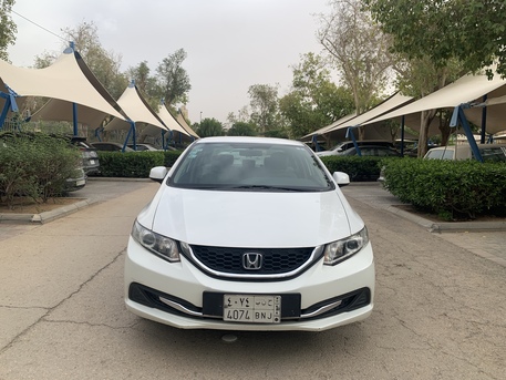 Riyadh, Vehicles, Cars & Trucks , SAR 32000,  Honda Civic,  2015,  Automatic,  279000 KM,    White Very Clean Interiror & Exterior