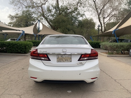 Riyadh, Vehicles, Cars & Trucks , SAR 32000,  Honda Civic,  2015,  Automatic,  279000 KM,    White Very Clean Interiror & Exterior