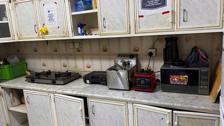 Riyadh, Rooms Available, SAR 950/month,  Furnished Big Room For Couple In  Family Building