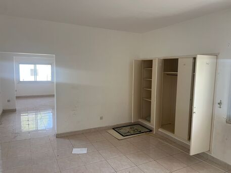 Budaiya, Villas, BHD 500,  Green Compound Villa For Rent Near Saar | Private Garden & Pool | Close To Saudi Causeway