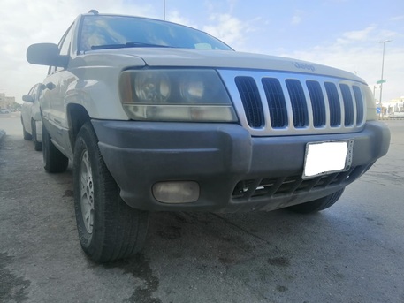 Naseem, Vehicles, Cars & Trucks , SAR 6000,  Jeep Cherokee,  2002,  Automatic,  280000 KM,  6000 SR Only Strong Body No Accident