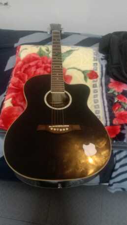 Manama, Musical Instruments, BHD 25,  Acoustic Guitar For Sale With Case