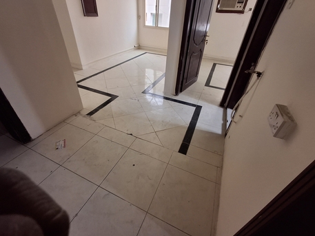 Hoora, Apartments/Houses, BHD 230/month,  2 BR,  2bhk 2bath Closed Kitchen Lift Parking 230bd With Ewa 40bd Limit Parking Lift