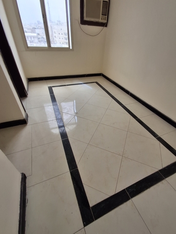 Hoora, Apartments/Houses, BHD 230/month,  2 BR,  2bhk 2bath Closed Kitchen Lift Parking 230bd With Ewa 40bd Limit Parking Lift