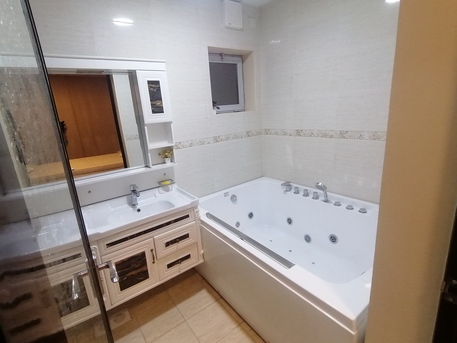 Muharraq, Apartments/Houses, BHD 400/month,  Furnished,  2 BR,  125 Sq. Meter,  Fully Furnished Flat As New 2 Bhk Fully Furnished With Ewa