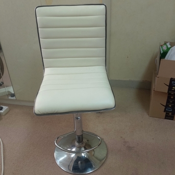 Riyadh, Furniture, SAR 50,  Bar Chairs