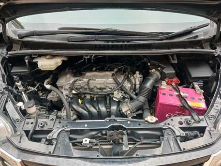 Nairobi, Vehicles, Cars & Trucks , KES 2700000,  Toyota Esquire,  2019,  Automatic,  98000 KM,  ESQUIRE 2000CC OF  BLACK COLOUR 7 SEATER 2WD MILEAGE 98,000 KM IMMACULATE CONDITION UN