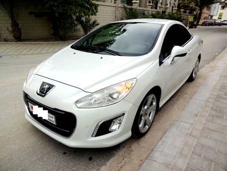 Umm Al Hassam, Vehicles, Cars & Trucks , BHD 3200,  Peugeot 308,  2013,  Automatic,  170000 KM,  Cabriloet / Convertible 2 Door Coupe # Excellent Condition