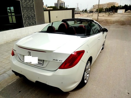 Umm Al Hassam, Vehicles, Cars & Trucks , BHD 3200,  Peugeot 308,  2013,  Automatic,  170000 KM,  Cabriloet / Convertible 2 Door Coupe # Excellent Condition