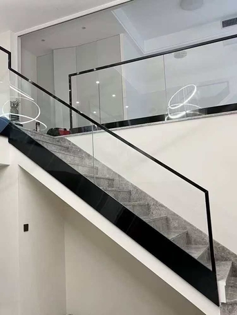 Al Iskan, Construction, Aluminium & Glass Experts  10 Years Experience