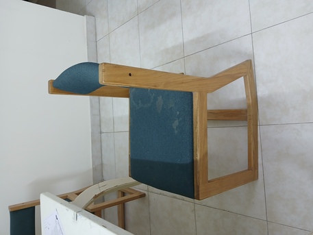 Jidhafs, Furniture, BHD 40,  Handmade Wooden Table With 3 Chairs