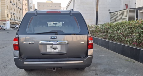 Riyadh, Vehicles, Cars & Trucks , SAR 22000,  Ford Expedition EL,  2013,  Automatic,  504000 KM,  Very Neat And Clean