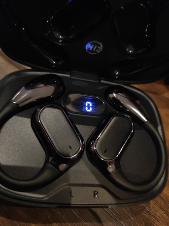 Riyadh, Electronics, SAR 90,  Generic Wireless Open-Ear Headphones Type-C Fast Charging