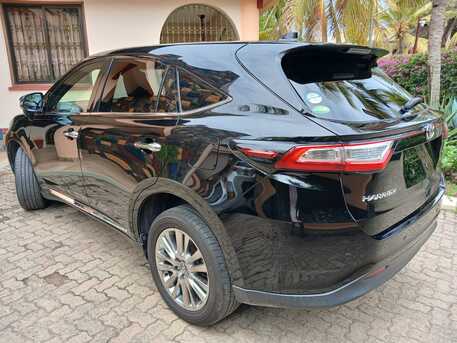 Nairobi, Vehicles, Cars & Trucks , KES 3700000,  Toyota Harrier,  2019,  Automatic,  70000 KM,  HARRIER NEW SHAPE PREMIUM PACKAGE 2000CC OF  BLACK COLOUR MILEAGE 70,000 KM IMMACULATE