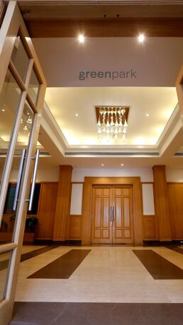 Hyderabad, Travel, Stay Comfortably At Greenpark Hotel In Begumpet