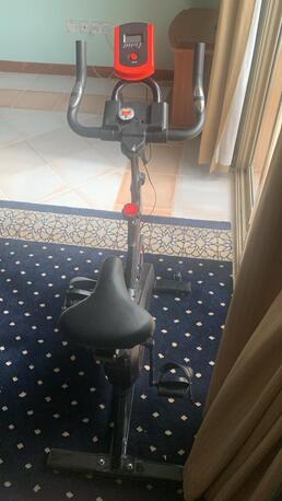 Manama, Baby & Kid Stuff, BHD 90,  Item For Sale: Baby Stroller, Baby Crib, Jeep And Gym Cycle