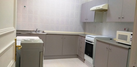 Juffair, Apartments/Houses, BHD 240/month,  Furnished,  1 BR,  Spacious Bright  Family Apartment 1BR@240: Closed Kitchen: Internet: Security Etc: TONY