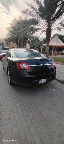 Khobar, Vehicles, Cars & Trucks , SAR 24000,  Ford Taurus,  2011,  Automatic,  326000 KM,  Taurus Limited Edition