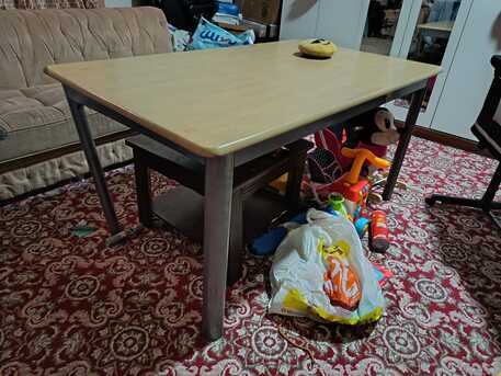 Al Khobar Al Shamalia, Furniture, SAR 400,  Dining Tabe With Four IKEA Foldable Chairs
