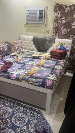Al Thuqbah, Furniture, SAR 800,  King Size Bed,Wardobe, Dressing Table At Thuqbah
