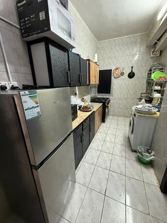 Al Rajhi, Apartments/Houses, SAR 200000/month,  Furnished,  1 BR,  Flat Available In Malaz For Small Family (near National Care Hospital)