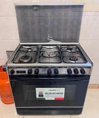 Jeddah, Furniture, SAR 3000,  SAR 3000 Household Items For Sale