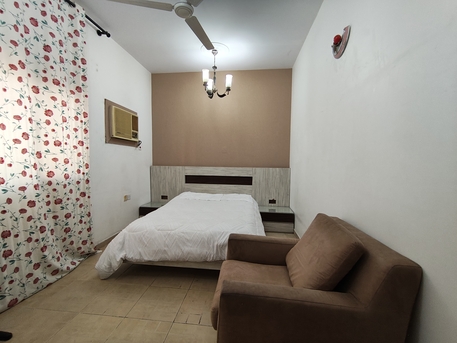 Diraz, Apartments/Houses, BHD 180/year,  1 BR,  Diraz:- 1Bhk Furnished Flat On Rent With Unlimited Ewa..