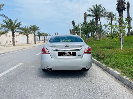 Ras Rumman, Vehicles, Cars & Trucks , BHD 2200,  Nissan Altima,  2013,  Automatic,  161000 KM,