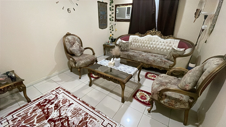 Al Adama, Furniture, SAR 600,  5 Seater Sofa With Center Table And 2 Side Table