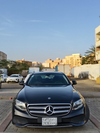 Jeddah, Vehicles, Cars & Trucks , SAR 90000,  Mercedes-Benz 400E,  2018,  Automatic,  239000 KM,  Mercedes Benz E400 For Sale