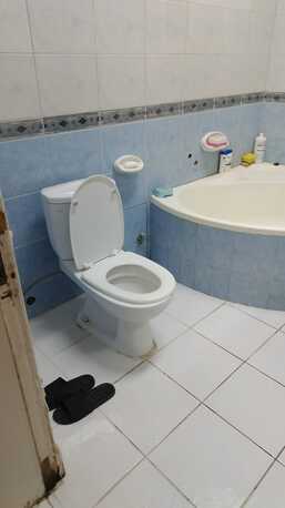 East Riffa, Housing Exchanges, 33/month,  1 BR,  (Bed Space Available Only One Executive Person In East Riffa)