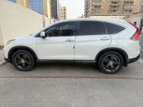 Jeddah, Vehicles, Cars & Trucks , SAR 27500,  Honda CR-V,  2013,  Automatic,  400 KM,  Decent Full Option Pearl White With Sunroof