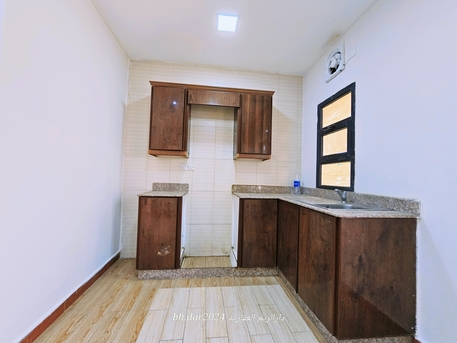 Manama, Apartments/Houses, BHD 180/year,  1 BR,  Qalali City/high-end Apartment For Rent With Air Conditioning Including Electricity