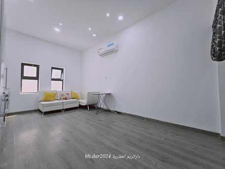 Galali, Apartments/Houses, 1 BR,  Qalali City/high-end Apartment For Rent Half Furnished Including Electricity