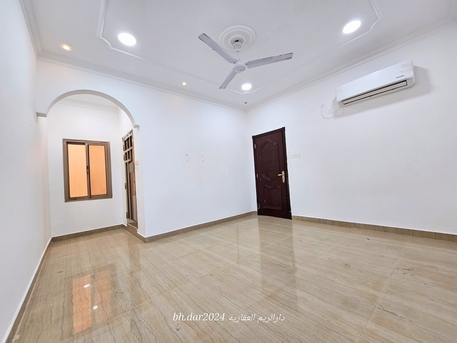 Arad, Apartments/Houses, BHD 210/year,  2 BR,  Arad City/high-end Apartment For Rent With Unlimited All-electric Air Conditioner