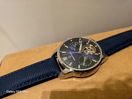 Jeddah, Watches, SAR 290,  Original Multiple Watches