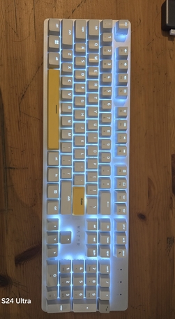 Jeddah, Electrical & Plumbing, SAR 110,  Wireless Plus Keyboard Mechanical Keyboard