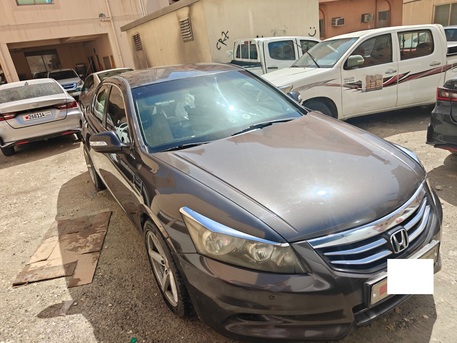 Hoora, Vehicles, Cars & Trucks , BHD 2400,  Honda Accord,  2012,  Automatic,  296000 KM,    For Sale