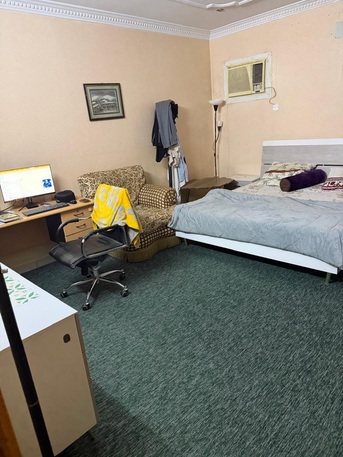 Riyadh, Housing Exchanges, SAR 40/year,  2 BR,  160024 Sq. Meter,  Well Maintained Furnished Executive Apartment On Rent