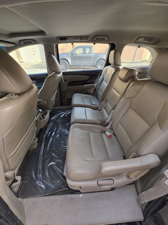 Riyadh, Vehicles, Cars & Trucks , SAR 30000,  Honda Odyssey Elite,  2014,  Automatic,  256 KM,  Full Options, Well Maintained, Family SUV