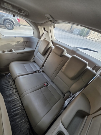 Riyadh, Vehicles, Cars & Trucks , SAR 30000,  Honda Odyssey Elite,  2014,  Automatic,  256 KM,  Full Options, Well Maintained, Family SUV