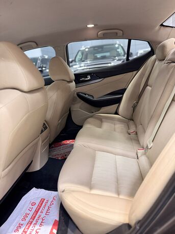 Manama, Vehicles, Cars & Trucks , BHD 3250,  Nissan Maxima,  2016,  Automatic,  107700 KM,    (Brown)