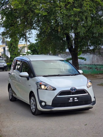 Nairobi, Vehicles, Cars & Trucks , KES 1700000,  Toyota Cienta,  2019,  Automatic,  58000 KM,  Toyota Sienta For Sale