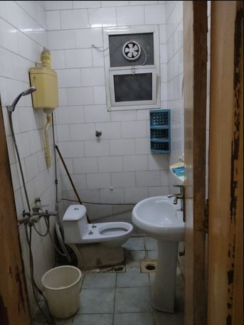 Sulai, Rooms Available, SAR 1050/month,  26 Sq. Meter,  Big Room For Decent Bacelor