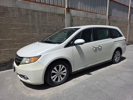 Tubli, Vehicles, Cars & Trucks , BHD 3650,  Honda Odyssey,  2015,  Automatic,  199494 KM,  Car For Sale:  ()