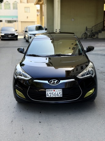 Manama, Vehicles, Cars & Trucks , BHD 2150,  Hyundai Veloster,  2016,  Automatic,  143765 KM,  Hyundai Velsoter 2015 Full Option Bahrine Agency In Excellent Condition