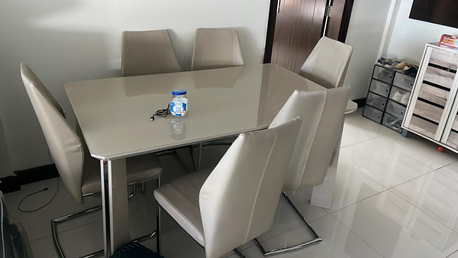 Manama, Furniture, BHD 100,  Dining Table For Sale