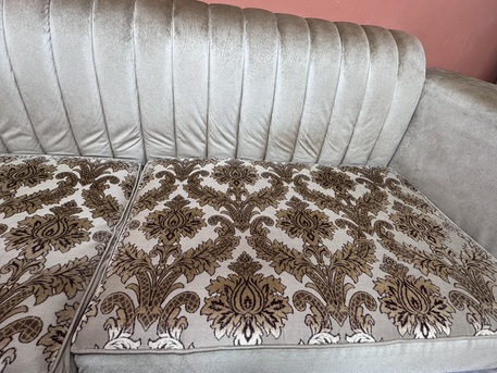 Jeddah, Furniture, SAR 1000,  Almost New 4-Seater Sofa &ndash; 50% Off (SAR 1000 Only!)