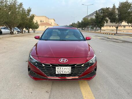 Riyadh, Vehicles, Cars & Trucks , SAR 53000,  Hyundai Elantra 2.0,  2023,  Automatic,  19000 KM,   Hyundai Elantra GLS Full Loaded With Sunroof For Urgent Sales (2nd Owner)