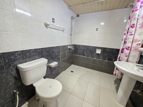 Juffair, Apartments/Houses, BHD 200/month,  Studio,  Unlimited Ewa | Monthly Or Yearly Basis | Furnished Studio | Free Wifi & Hk | In Juffair